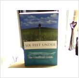 9781843570370 - Six Feet Under: The Unofficial Guide