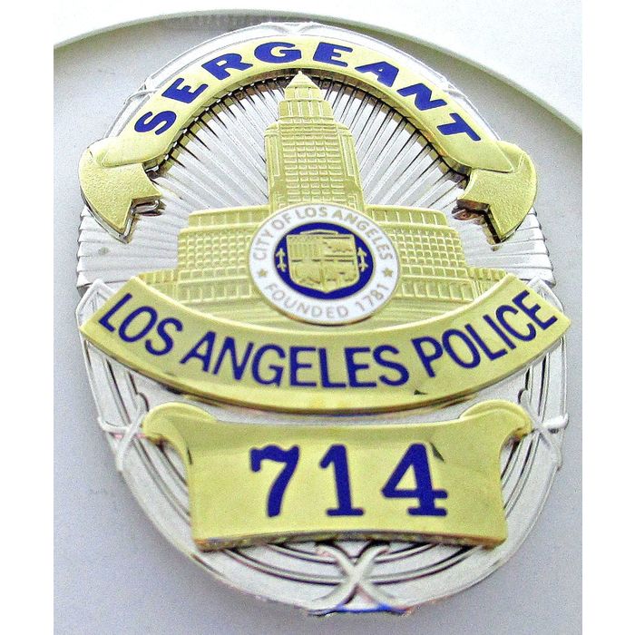 【P7625】THE BADGE／THE BADGE IS HERE AGAIN Dragnet Joe Friday #714 Four Part Replica Prop Badge - Best