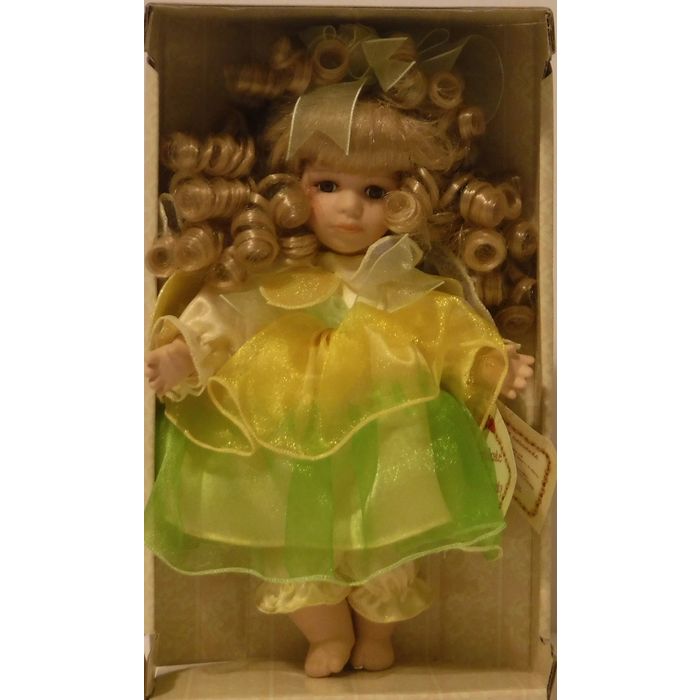 collectors choice porcelain doll green dress Collector's Choice Felicitations porcelain