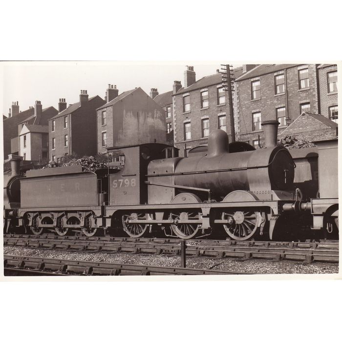 Railway Photo LNER J10 5798 Neepsend Shed Sheffield GCR 9H 0 6 0 Loco Railway Photo LNER J10 5798 Neepsend Shed Sheffield GCR 9H 0 6 0 Loco