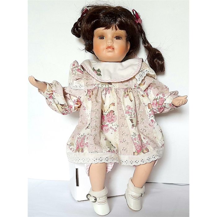 porcelain doll white dress Artisan-Made Vintage 1:12 Dollhouse Bisque Redheaded Girl Fi – The Mustard Dandelion 12th scale dolls houses Vintage Doll White Dress Vintage