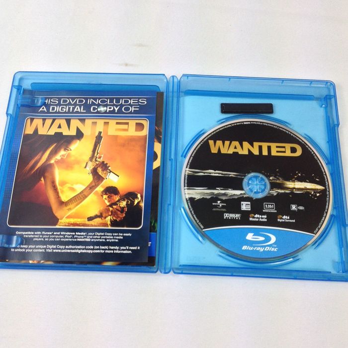Wanted - 2008 - Blu/ray DVD - Rated R - Action - Angelina Jolie