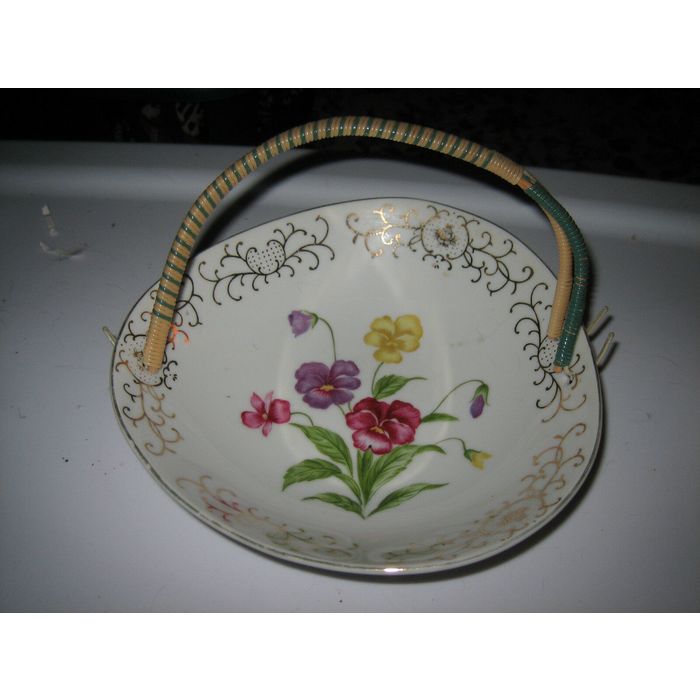 Vintage Ucagco Japan Floral & Gold Decorated Serving Bowl w/Wrapped Wire  Handle on eBid United States | 182929080