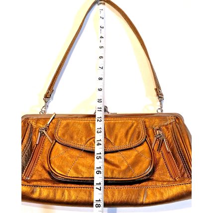 Nine West Women's Shoulder Bag Metallic Gold Leather Kiss Lock Pockets Zipper