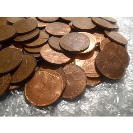 Bulk lot of Elizabeth II pennies -150 coins.