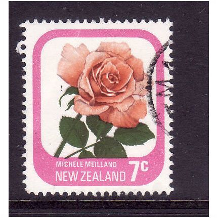 NEW ZEALAND 1975 7c Michele Meilland Rose Sg 1092 Fine used