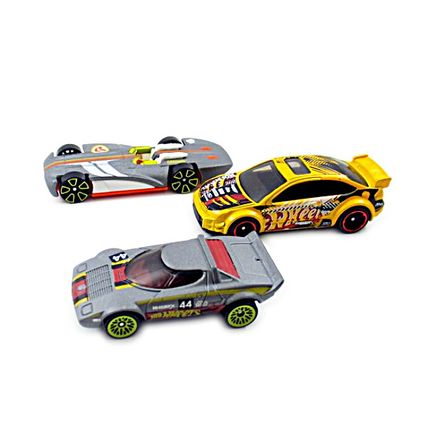 SET*3 DIECAST CAR MODELS, GM CHEVROLETOR/LANCIA/FORD HOTWHEELS 1:64, NEW