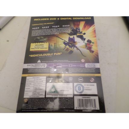 The Lego Batman Movie -with Limited Edition-Batgirl Lego Minifigure - New/Sealed