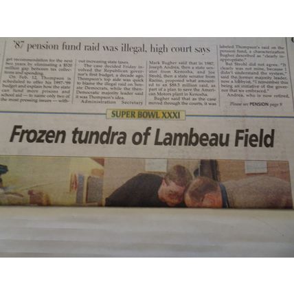 Milwaukee Journal Sentinel - January 18, 1997 - Frozen Tundra - Packers-Newspape