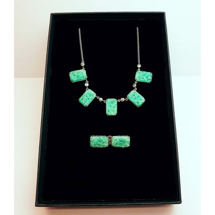 Vintage 1930s Art Deco Czech Green Peking Glass Necklace & Brooch Jewellery Set