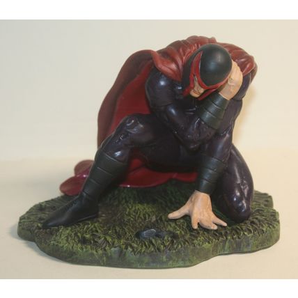 2004 Marvel Diamond Select X-Men Magneto Figurine
