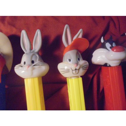LOT of 8 Loose CHARACTERS Feeted PEZ Dispensers! $15.00 or Best Offer!!
