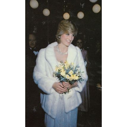 Princess Diana at Little Foxes London Movie Film Premiere Royal Postcard