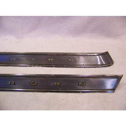 1964 CHRYSLER CROWN IMPERIAL ROOF PILLAR EMBLEMS 1965 #2480076 & 2480077