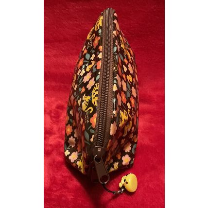 A Very Cute Vintage Swimmer Japan Zip Bag