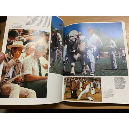 1991 "PEOPLE AND PLACES - AUSTRALIA & SOUTH PACIFIC" LARGE HARDBACK BOOK (P5)