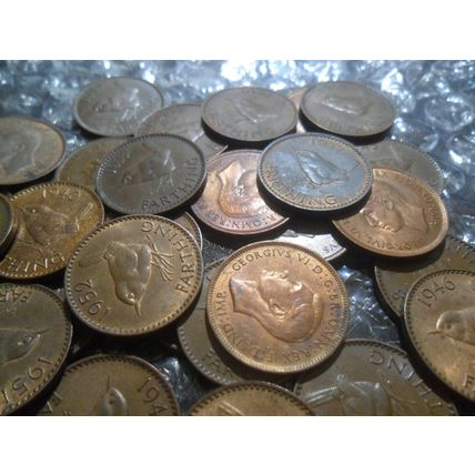 Bulk lot of George VI farthings - over 50 coins.