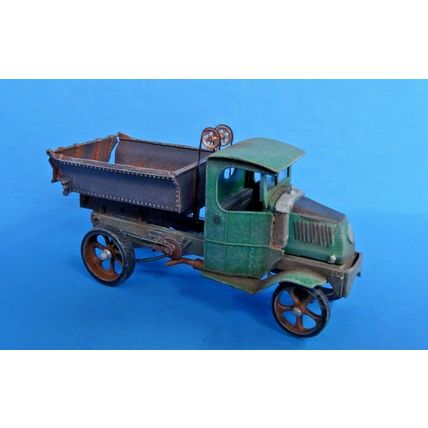 HO/HOn3 WISEMAN MODEL SERVICES OT5132 1926 MACK AC DUMP TRUCK KIT