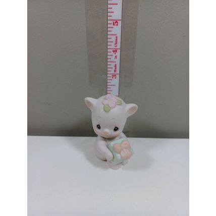 Precious Moments Figurine "Oinky Birthday" #524506 (1993) (A110)