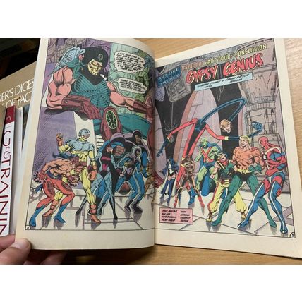DC COMICS JUSTICE LEAGUE OF AMERICA #236 MARCH 1985 (NM-) COMIC (LL)