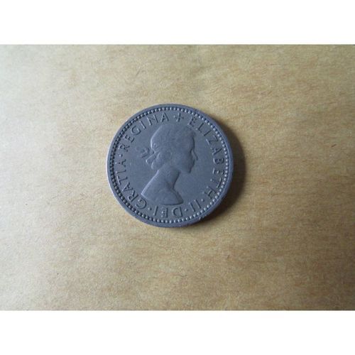1957 QUEEN ELIZABETH II SIXPENCE FREE POST. AS