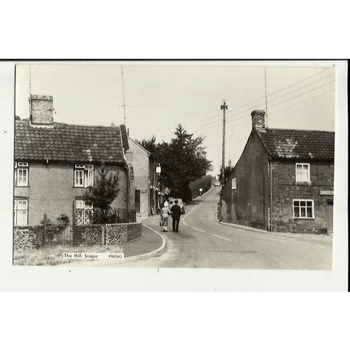 Suffolk SNAPE The Hill Postcard (PN5363)