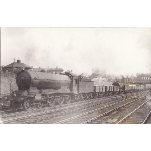 Railway Photo LNER B16 61416 York B16/1 NER 4-6-0 Loco North Eastern