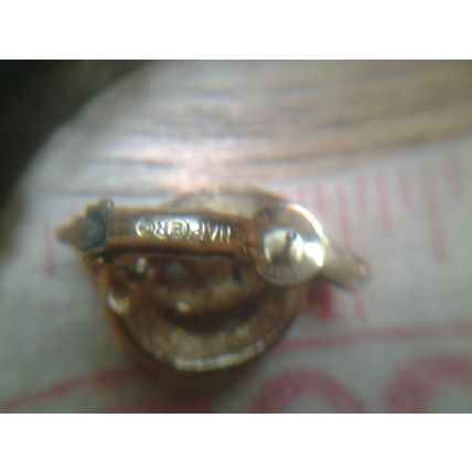 VINTAGE NAPIER GOLD TONE EARRINGS