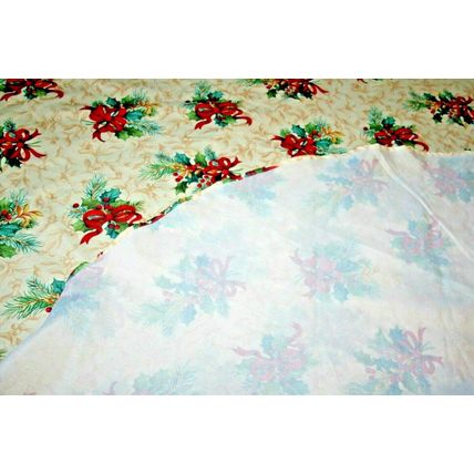Christmas Bouquet Design Fabric Rounded Rectangle Tablecloth 84" X 59.5"