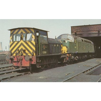 D2569 Train Class 95 at Wigan Springs Railway Station 1967 Postcard