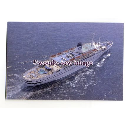 LN0457 - Portuguese Liner - Funchal - postcard