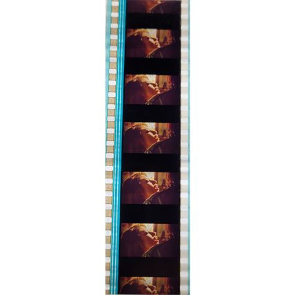 Pk DAU - B - MIX - D 088j . - 1 STRIP OF 5 - 35MM FILM CELLS. ( )