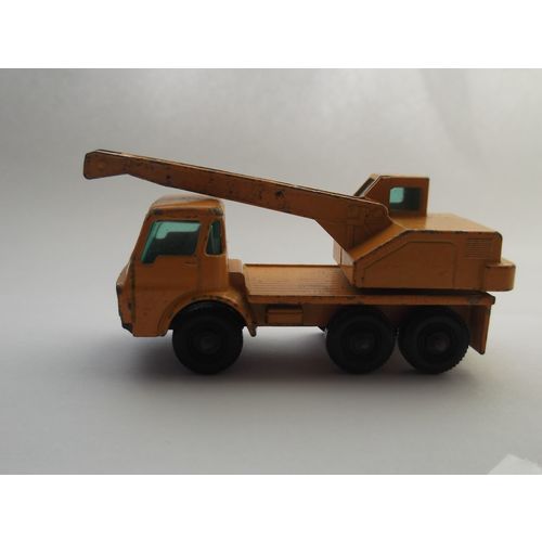 Matchbox no63 Dodge crane truck (yellow) no hook ok condition