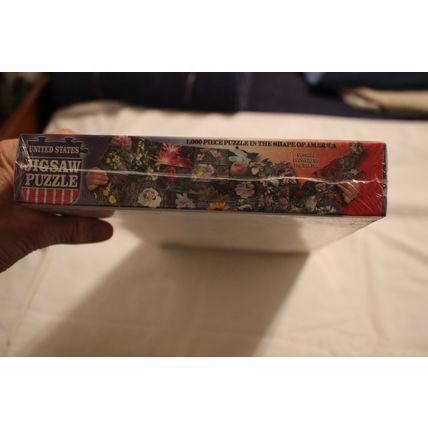 OFFICIAL FLOWERS OF THE UNITED STATES 1000 PIECE PANORAMIC PUZZLE MOSTLY SEALED