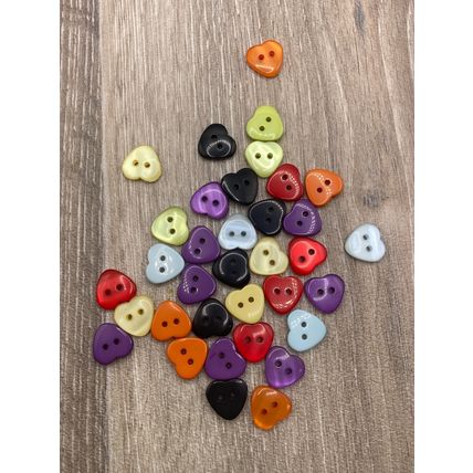 15mm Mixed Colour Love Heart Buttons Resin High Quality 2 Hole Cardigans Knit