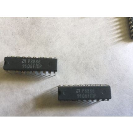 NEW LOT 37 INTEL P8286 9506FMP,INTEL IC8286, CR