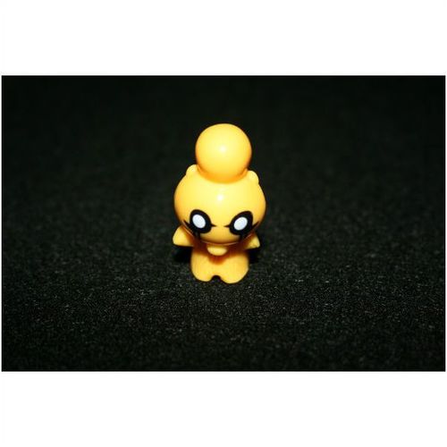 Power Gogo's Crazy Bones Series 3 - #7 - Birtu (Yellow)