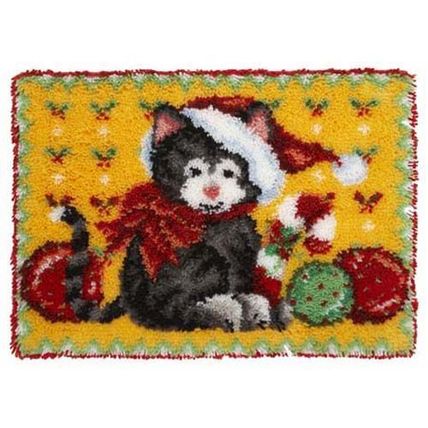 (34) Herrschners CHRISTMAS KITTY Latch Hook Kit 21" x 28"