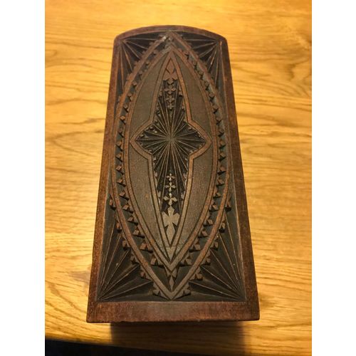 Wooden Chip Art Trinket Collectable Box with Hinged Cover