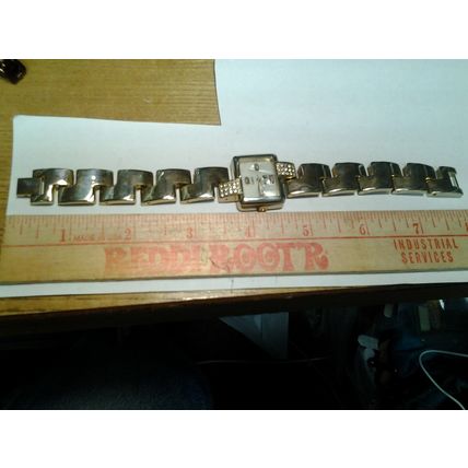 FIGARO MILANO LADIES WATCH New Battery