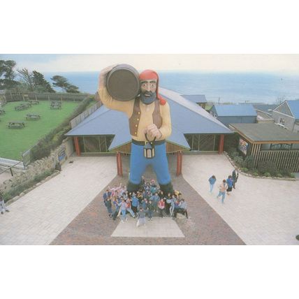 Giant Smuggler Statue at Blackgang Chine Isle Of Wight Postcard