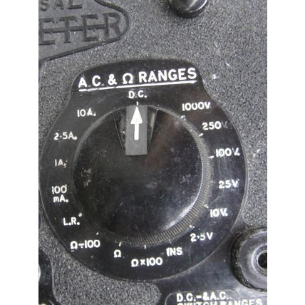 AVO 8 MKIII Good Used Condition Bakelite Classic Garage / Car? Check Your Wiring