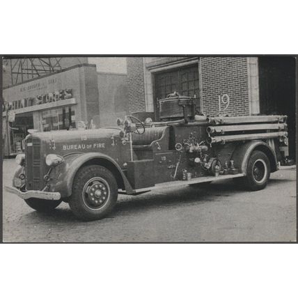 1941 Ward LaFrance 1000 gpm Triple Combination Pumper - Raum Postcard