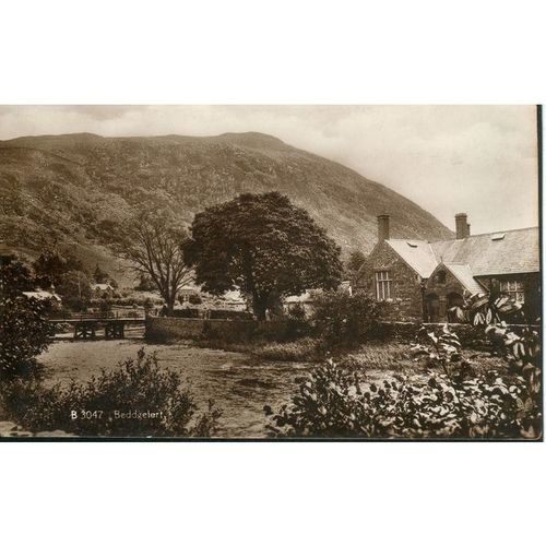 Vintage Real Photo PC - Beddgelert, Snowdonia, Wales - B3047