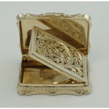 Nathaniel Mills Victorian Silver Gilt Vinaigrette, Birmingham 1844 - superb
