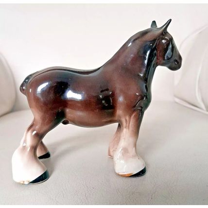 Ceramic Horse : 12cm