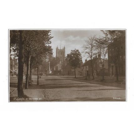 St Peter's Street, St Albans, Hertfordshire, RP Postcard.