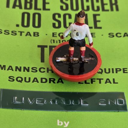 Subbuteo Ref 81 Clyde / Liverpool 2nd HW Heavyweight Team