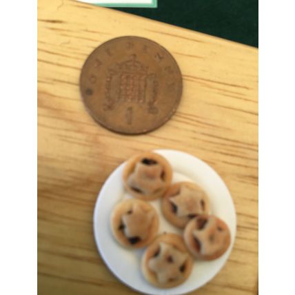 Mince Pies 1:12th scale miniature