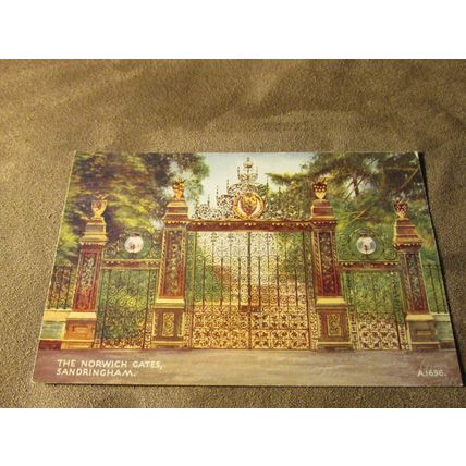 Valentines Postcard - Sandringham House Gate Norfolk - Artist J. Lindsay / A1696